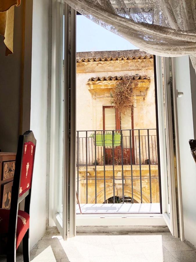 Suite 120 Noto Exterior foto